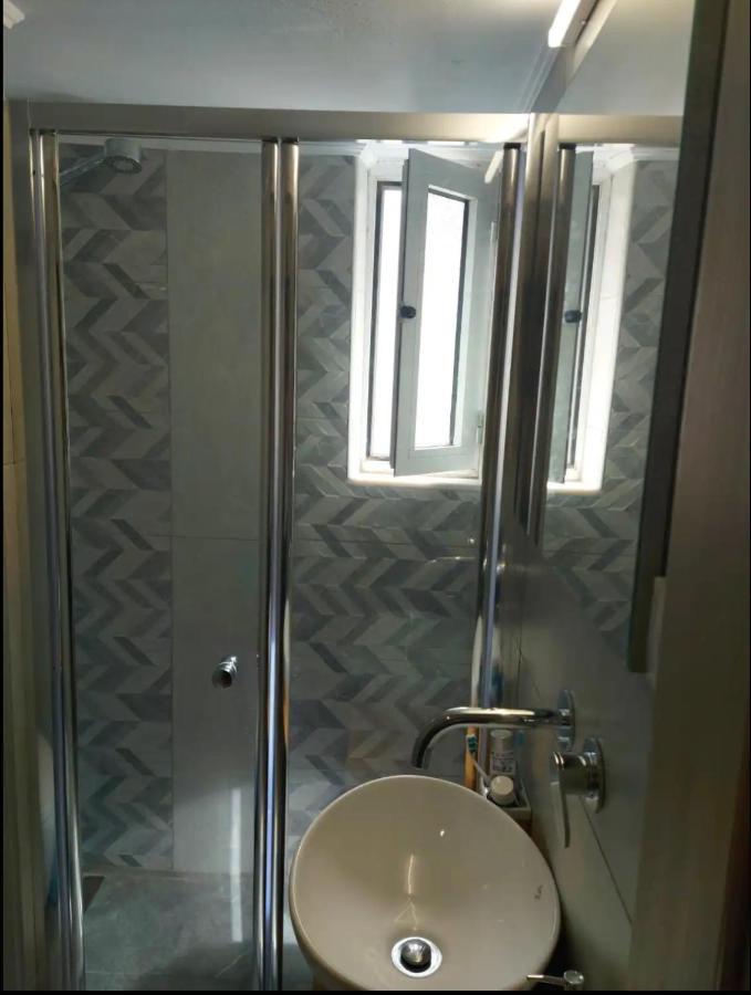 Cozy 4th Floor In Chania Center Apartamento Chrissi Akti Chania