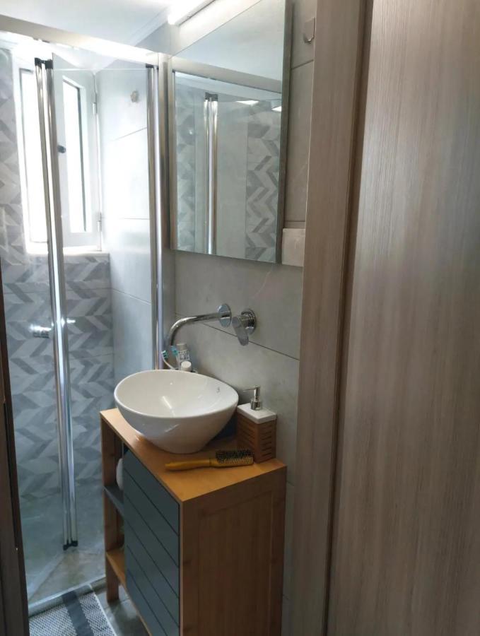 Cozy 4th Floor In Chania Center * Chrissi Akti Chania